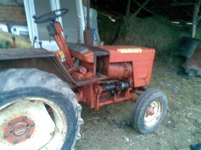 Traktor Vladimirac t25 a2
