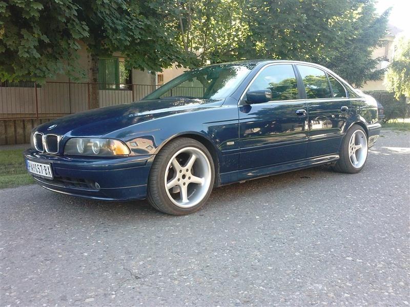 BMW-523i--99-reg-do-decembra