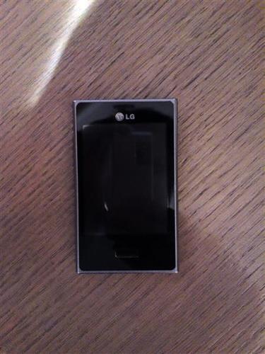 LG L3 E400