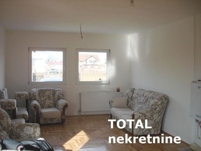 Odmah useljiv dvoiposoban stan