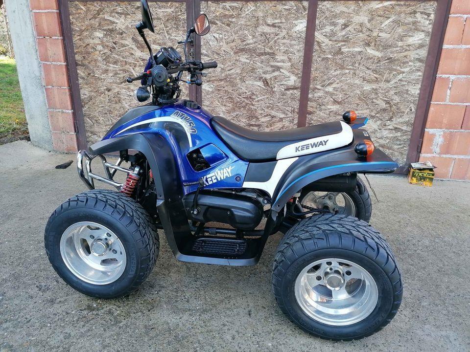 Atv-keeway-on-road
