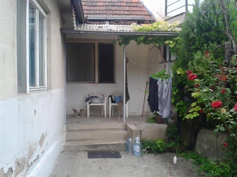 Manja-kuca-od-40m2-u-Nis