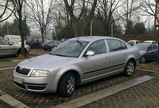Škoda Superb TDI -08