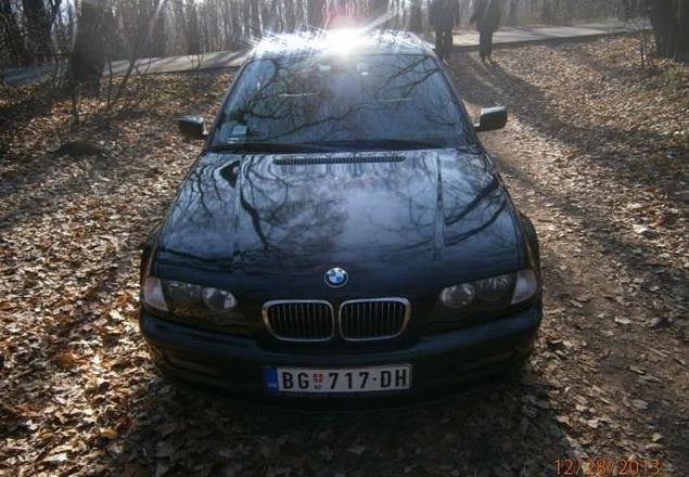 BMW-320-D--01
