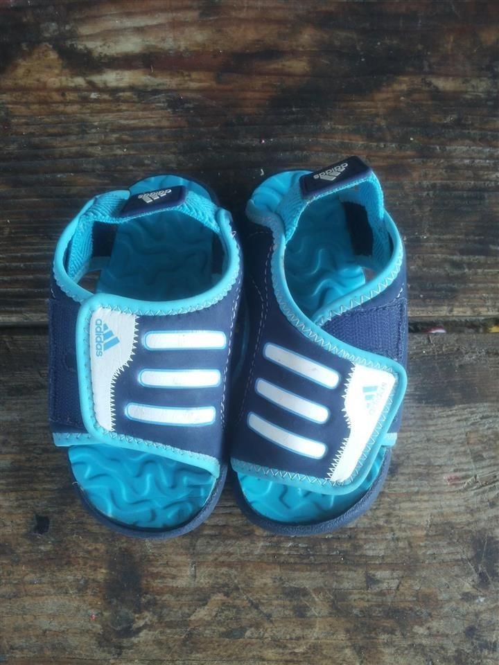Sandale-addidas