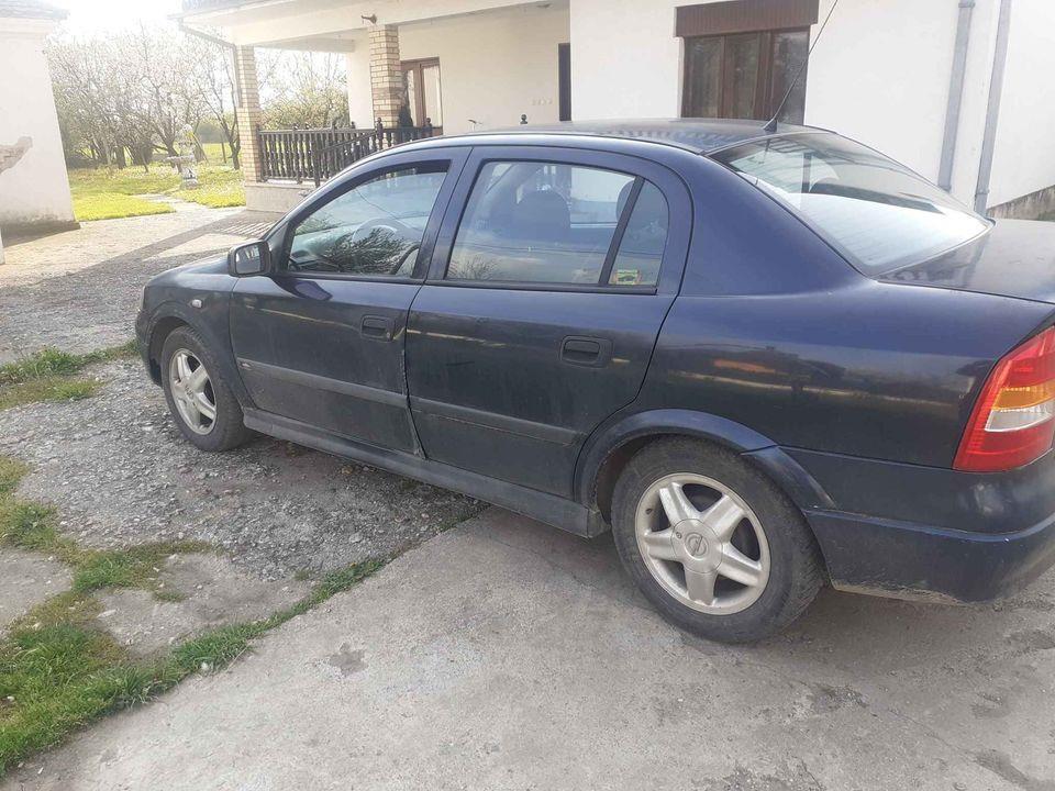 Opel-astra-2002