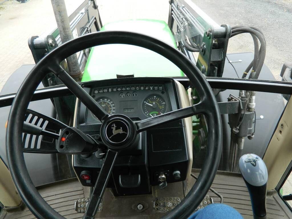 JOHN-DEERE-6410