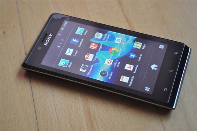 Sony Xperia J