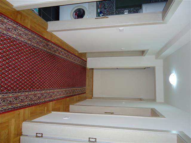 Namestena-soba-100m2-u-4-sobnom-stanu