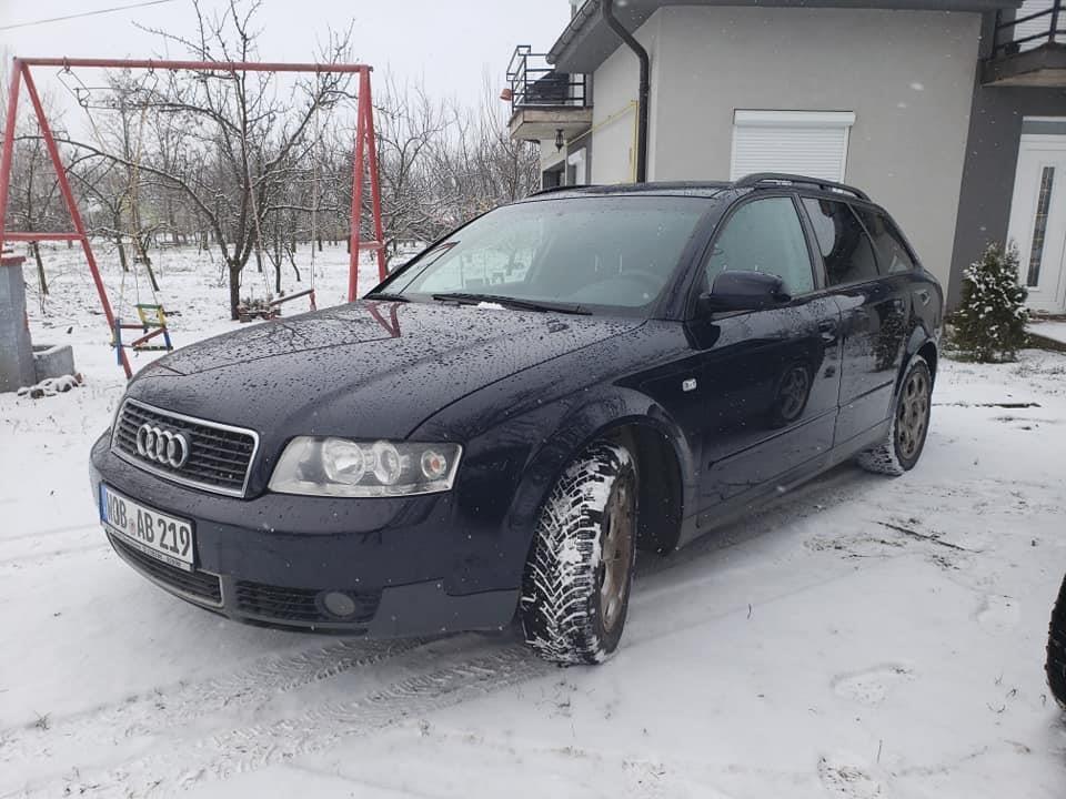Audi-a4-karavan-1-9-2002