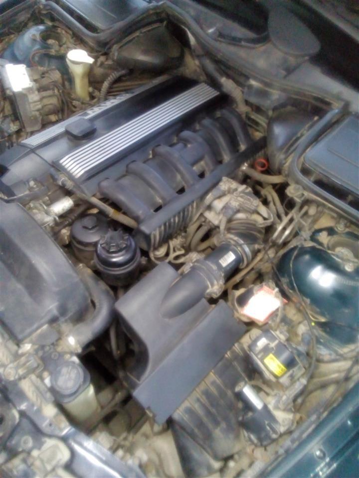 BMW-E30-E34-E36-E39-delovi