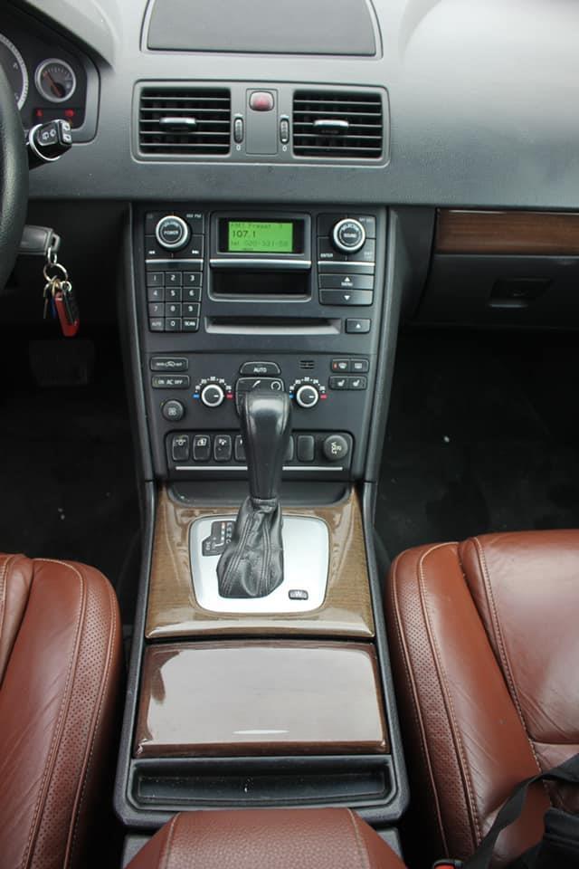 Volvo-XC-90-2010-2-4d