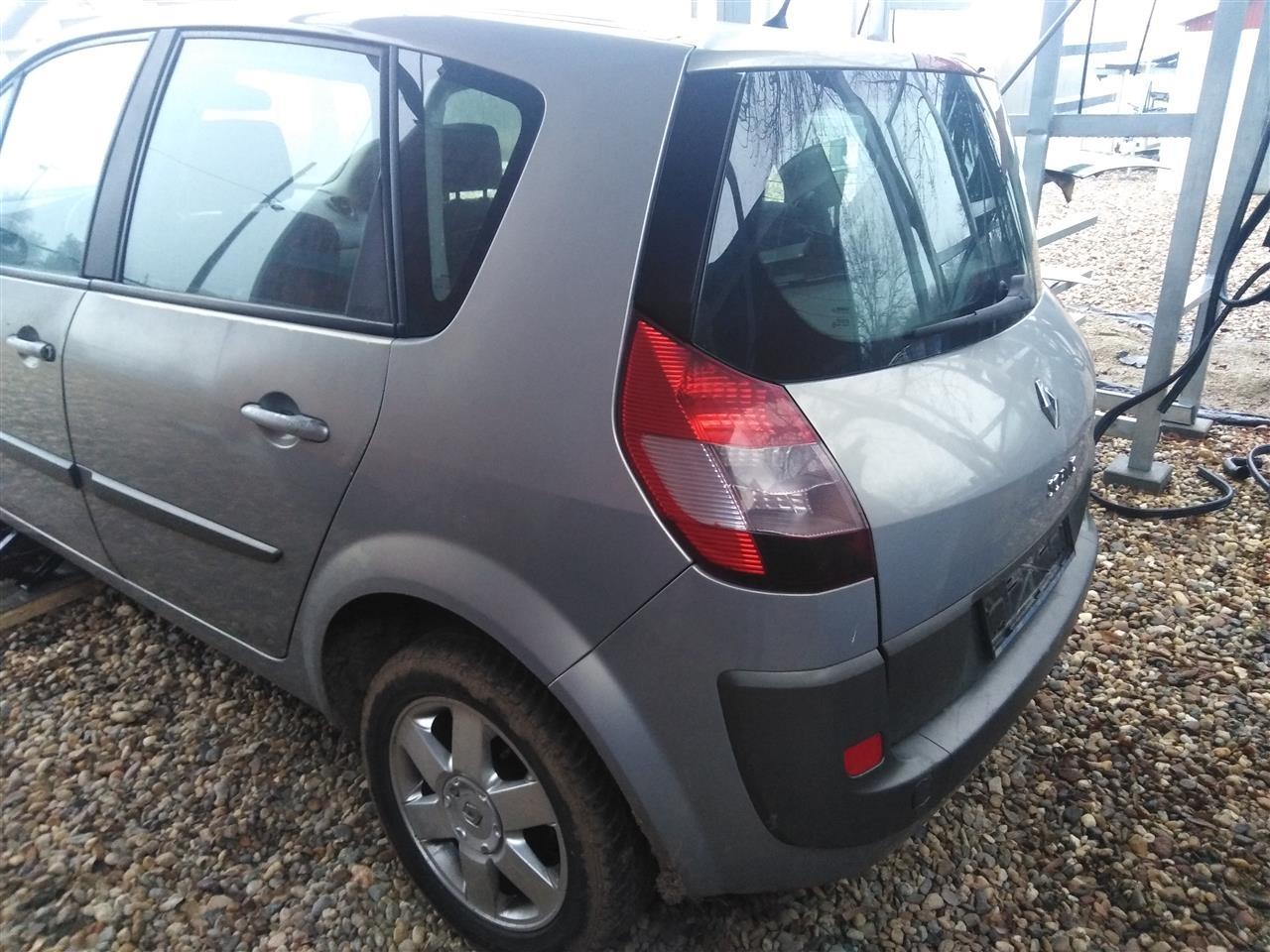 Renault-senic-2---064-0916409