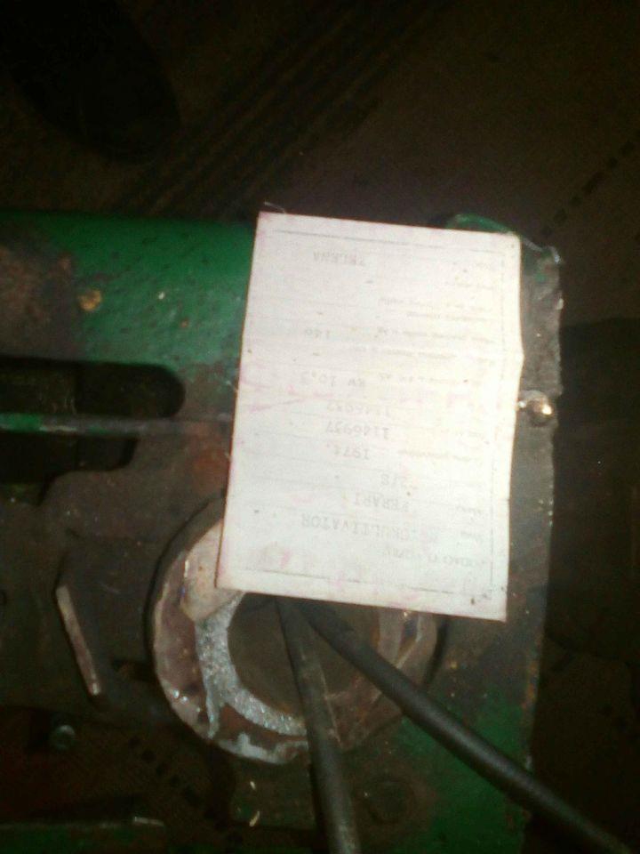 Prodajem-motor-sa-menjacem-509