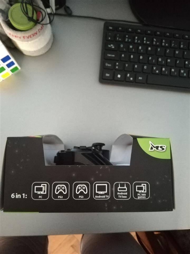 MS-wireless-gamepad-6-in-1