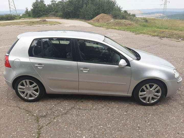 Golf-5-2-0tdi-perfektan-full-oprema