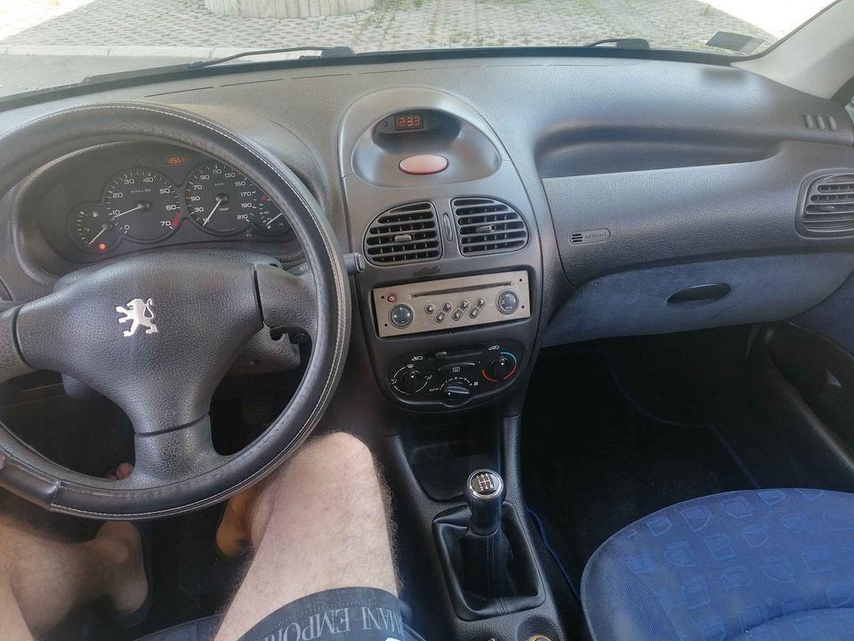 Peugeot-206