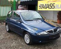 Lancia Ypsilon 1.2 benzin -02