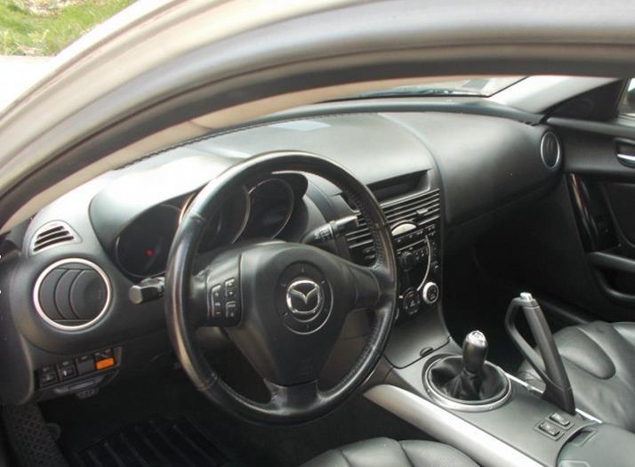 Mazda-RX-8--04