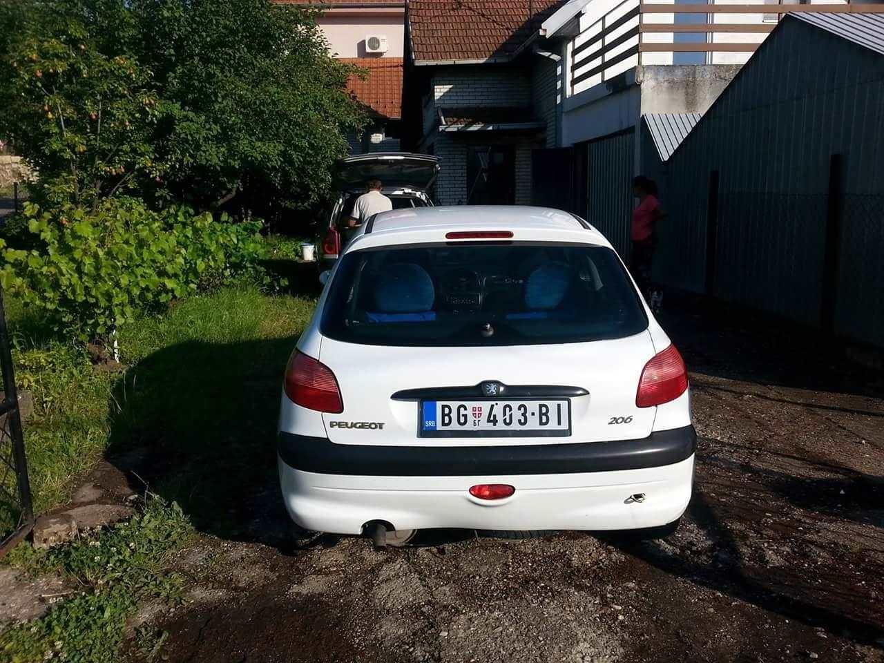 Peugeot-206