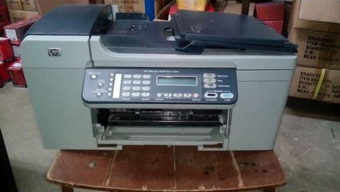 Štampač HP 5610